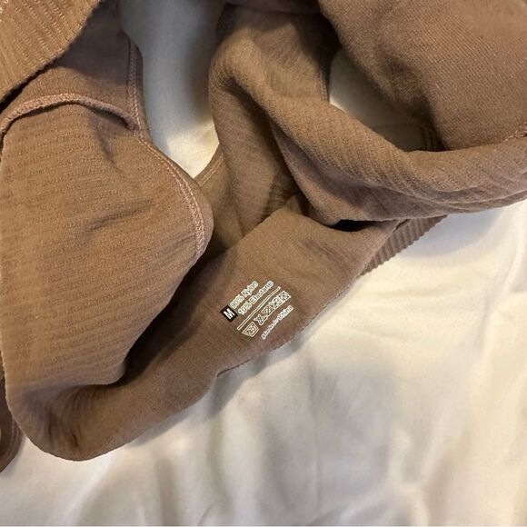 Amazon brown/tan one shoulder strappy sports bra - Picture 3 of 3